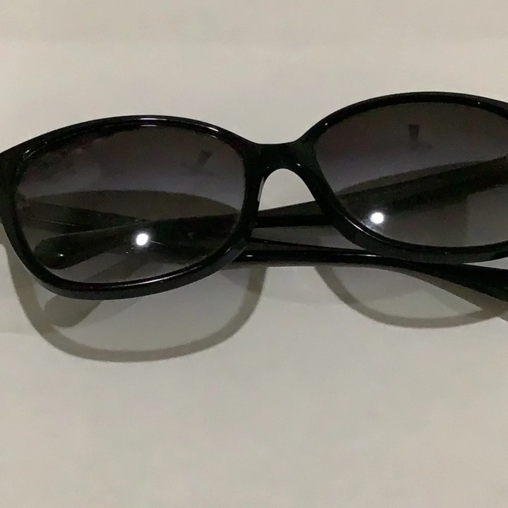 DOLCE & GABBANA Black Cat-Eye Style Sunglasses - Picture 7 of 8